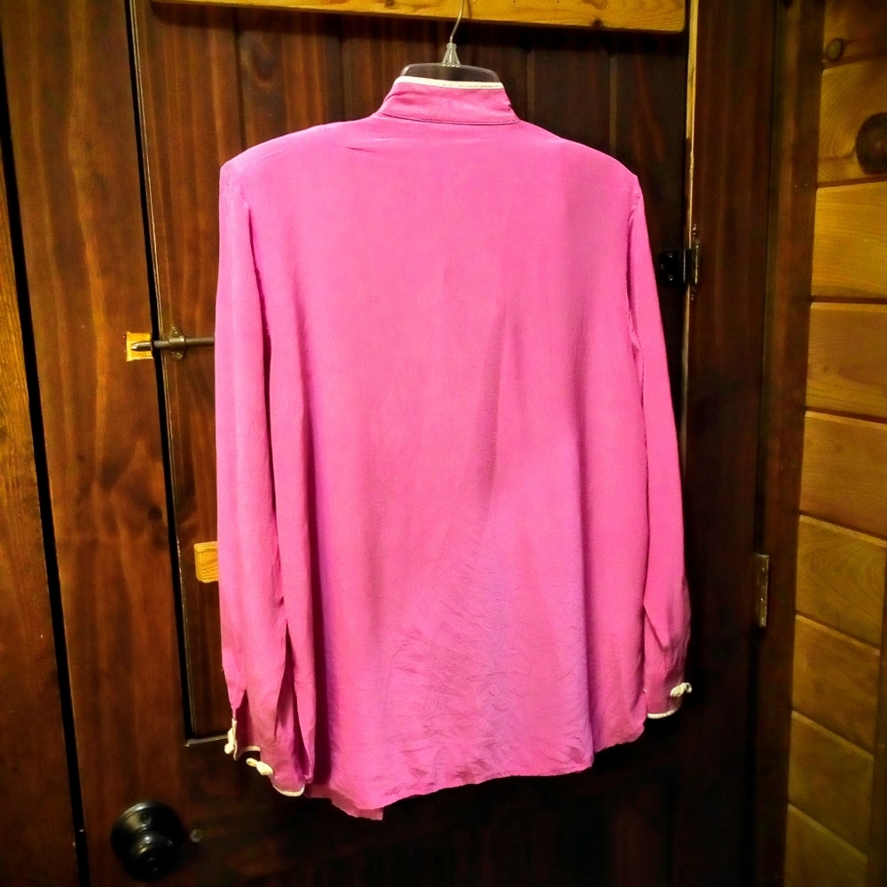 🌸!Unique Bob Mackie, Wearable Art Blouse!🌸 - Picture 7 of 7